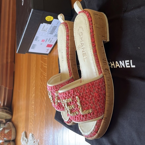 CHANEL 21C PINK CORK MULE SANDAL - size 36 - Picture 3 of 5